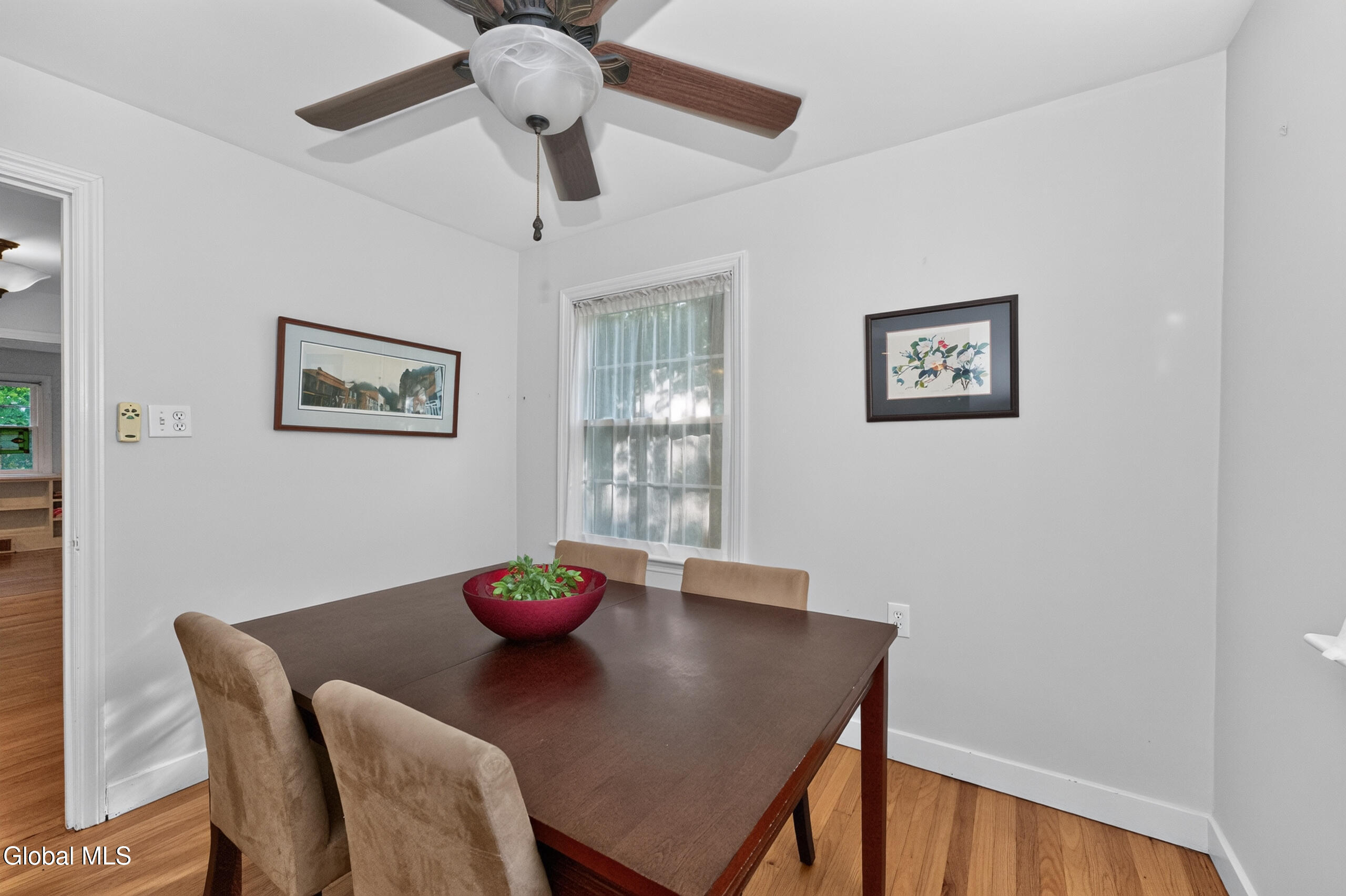 951 St Davids Lane Niskayuna NY 12309