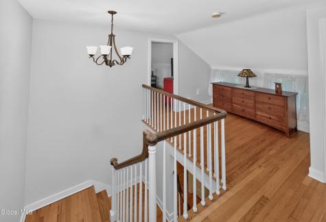 951 St Davids Lane Niskayuna NY 12309