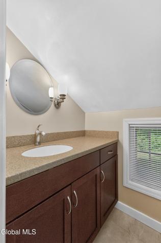 951 St Davids Lane Niskayuna NY 12309