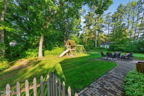 951 St Davids Lane Niskayuna NY 12309