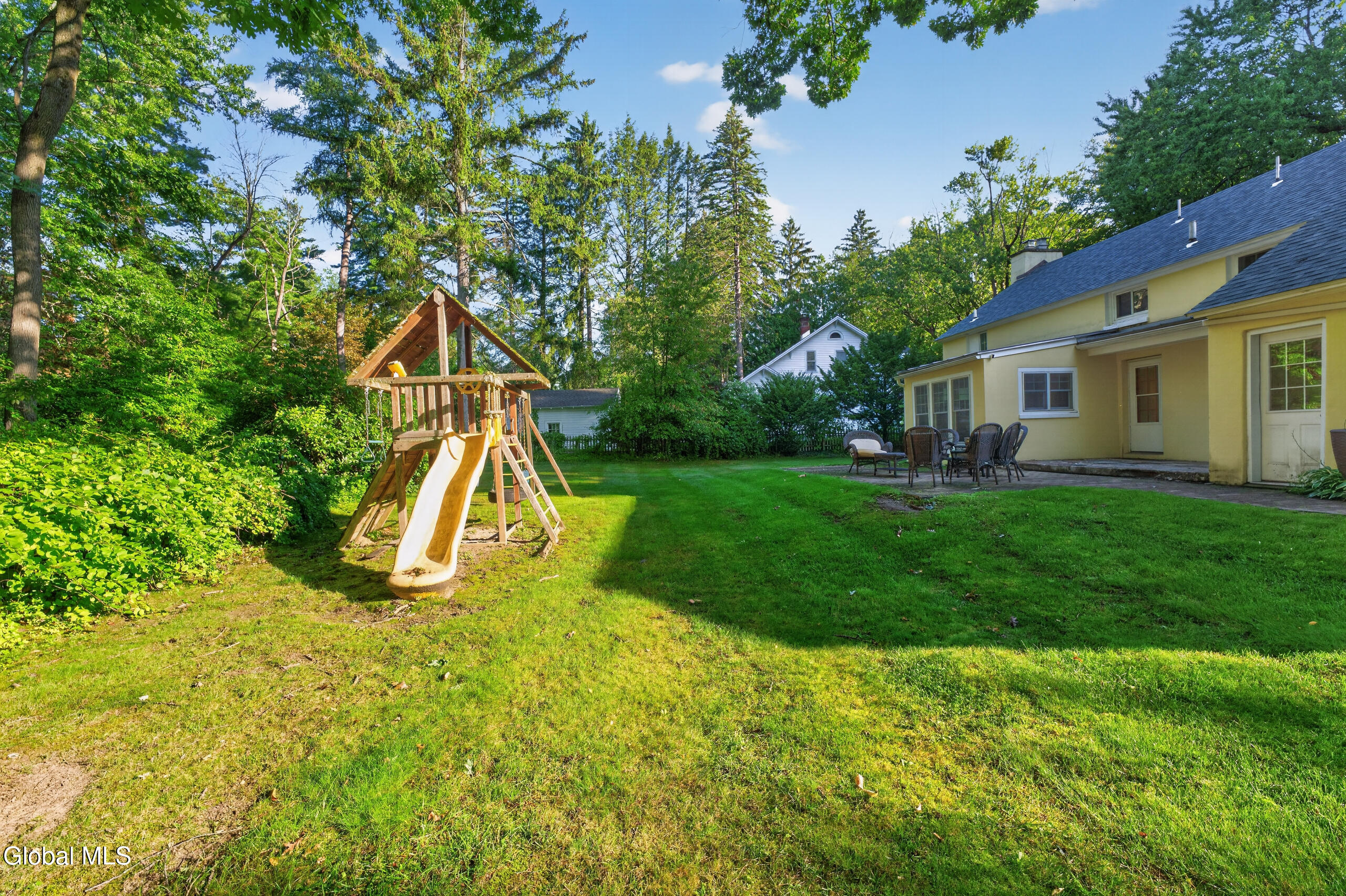 951 St Davids Lane Niskayuna NY 12309