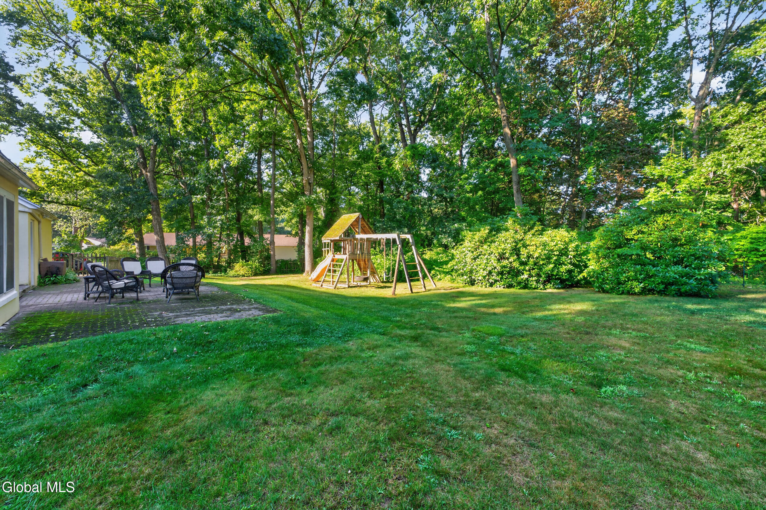 951 St Davids Lane Niskayuna NY 12309