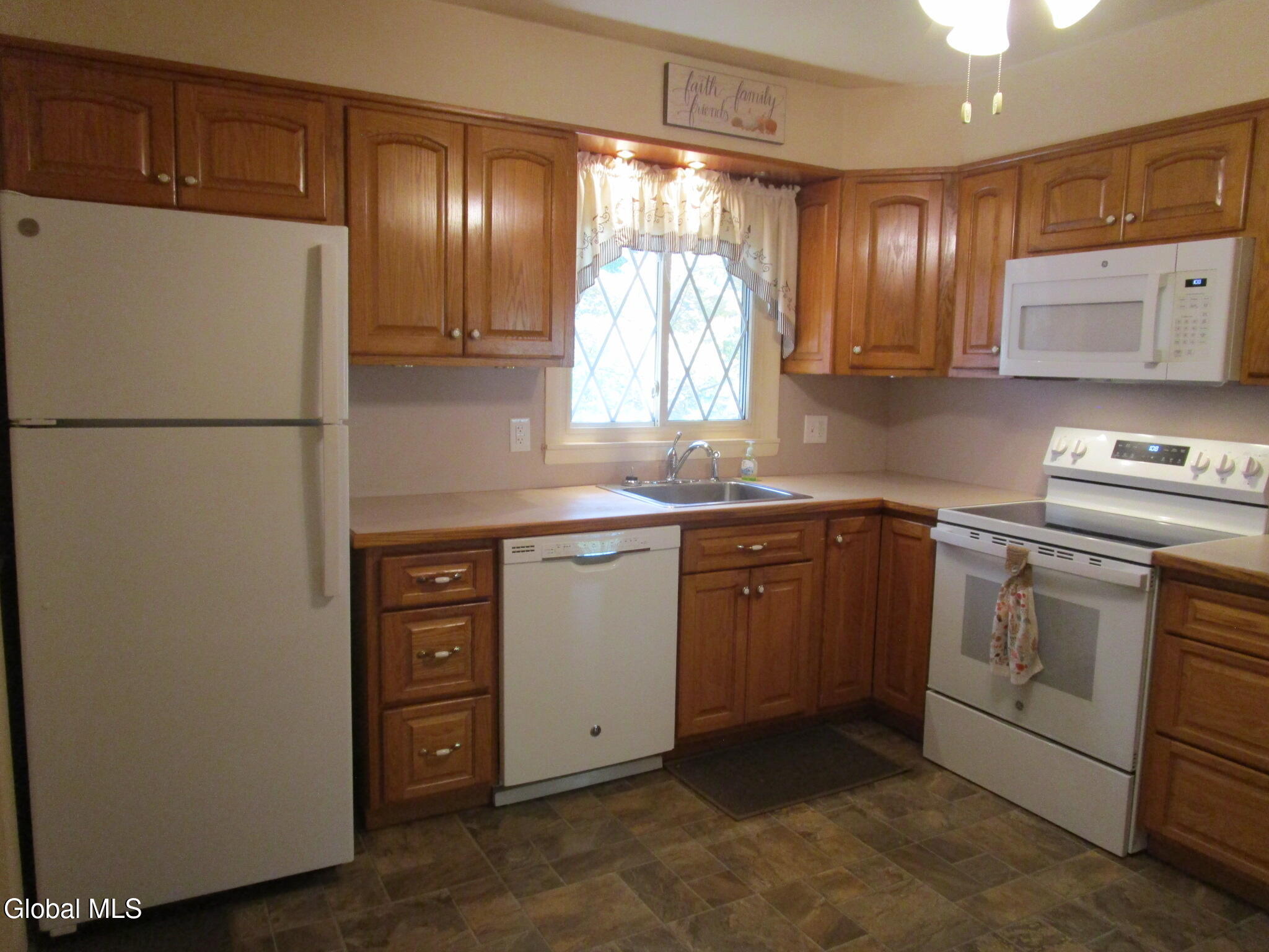 2952 Gibson Street Schenectady NY 12304