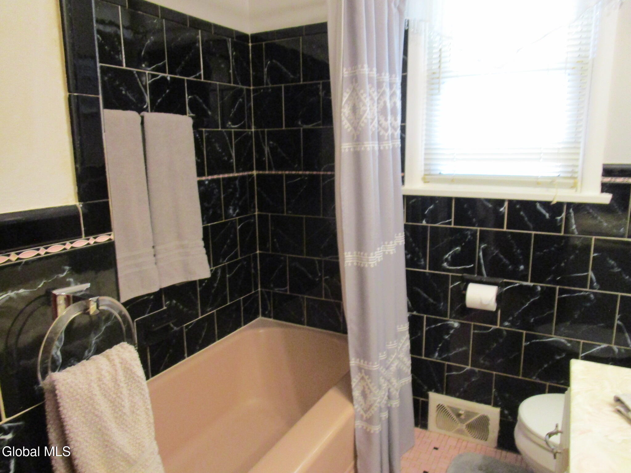2952 Gibson Street Schenectady NY 12304