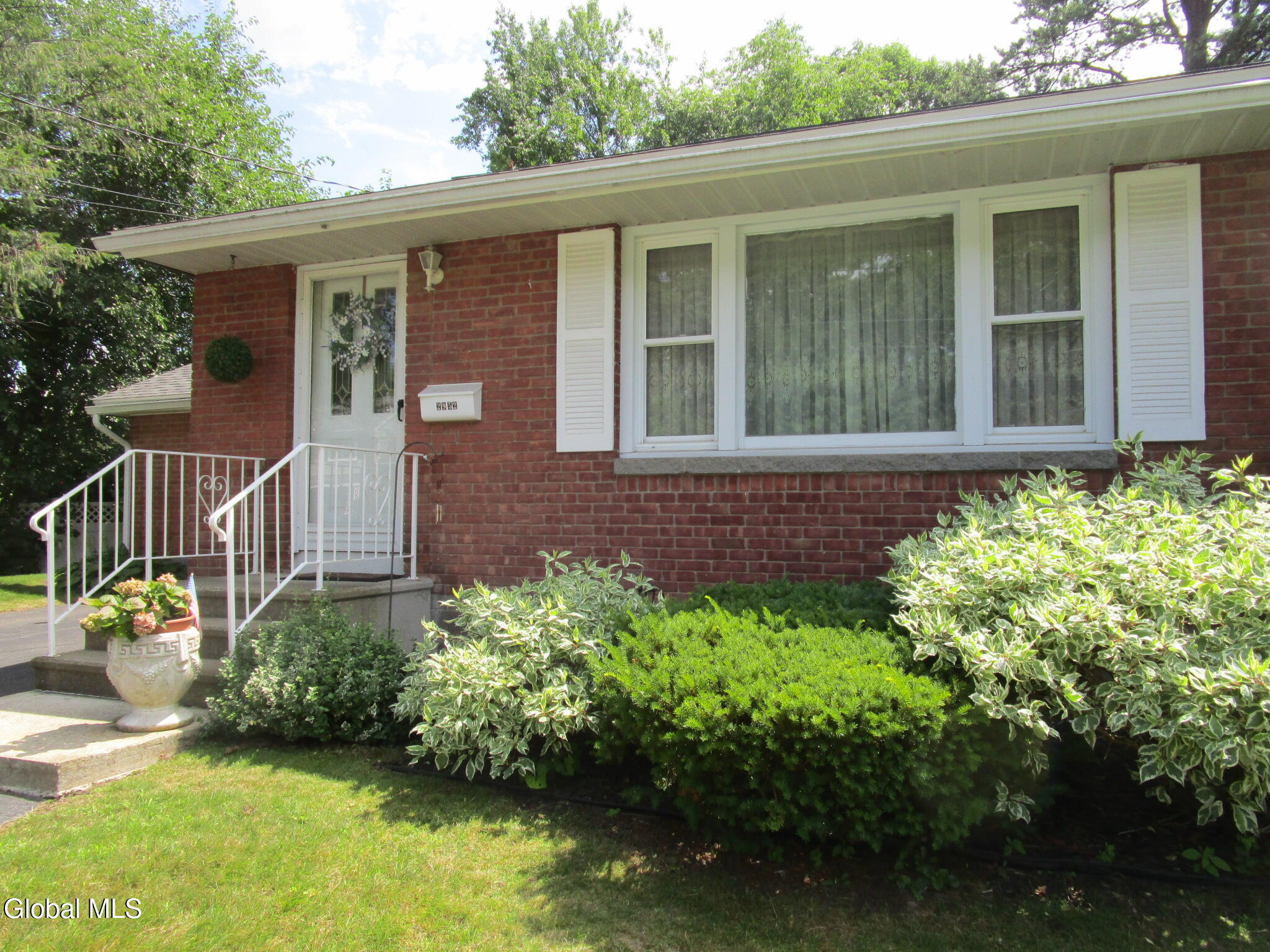 2952 Gibson Street Schenectady NY 12304