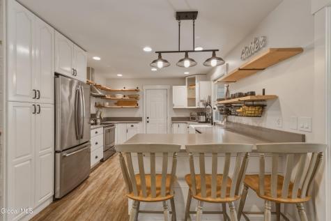 704 Tanner Road Clifton Park NY 12065