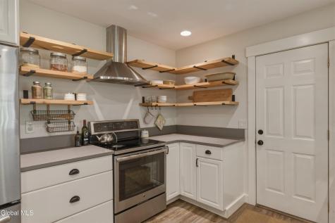 704 Tanner Road Clifton Park NY 12065
