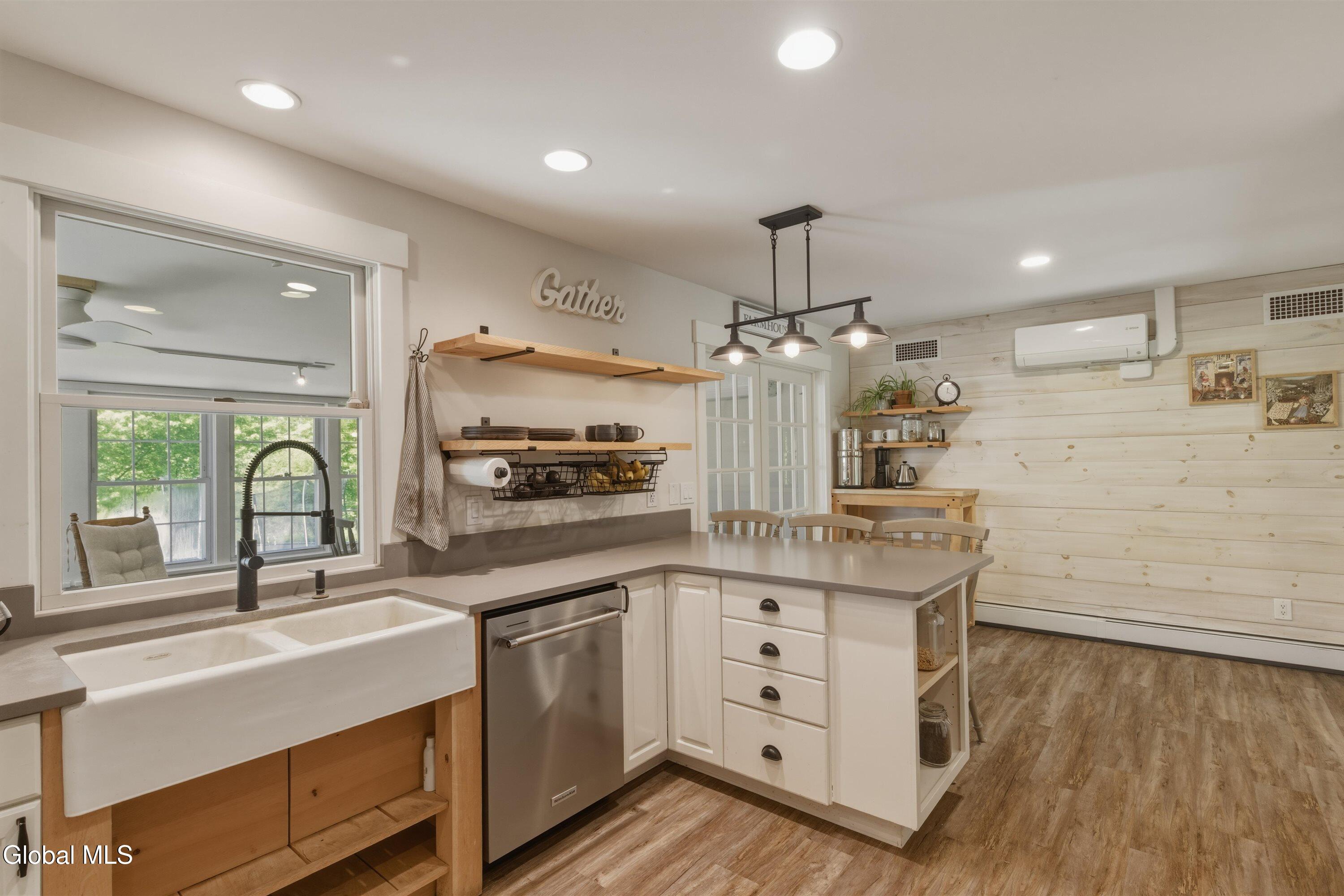 704 Tanner Road Clifton Park NY 12065