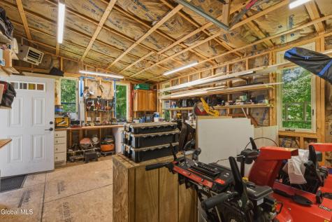 704 Tanner Road Clifton Park NY 12065