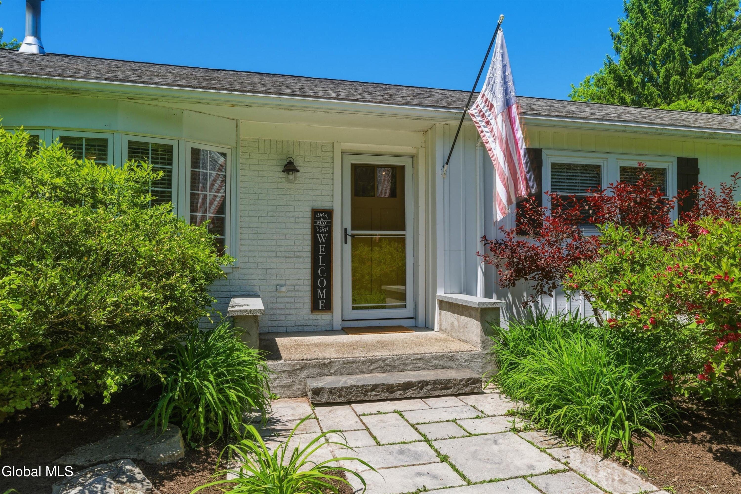 704 Tanner Road Clifton Park NY 12065