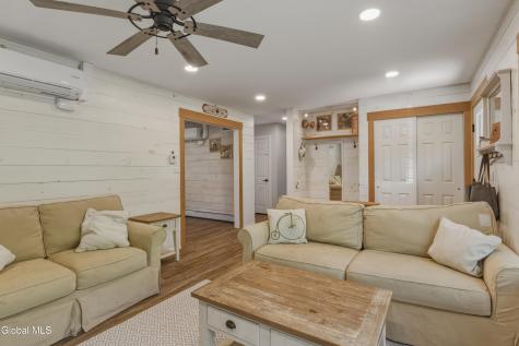 704 Tanner Road Clifton Park NY 12065