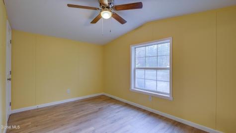 3159 State Highway 30 Gloversville NY 12078
