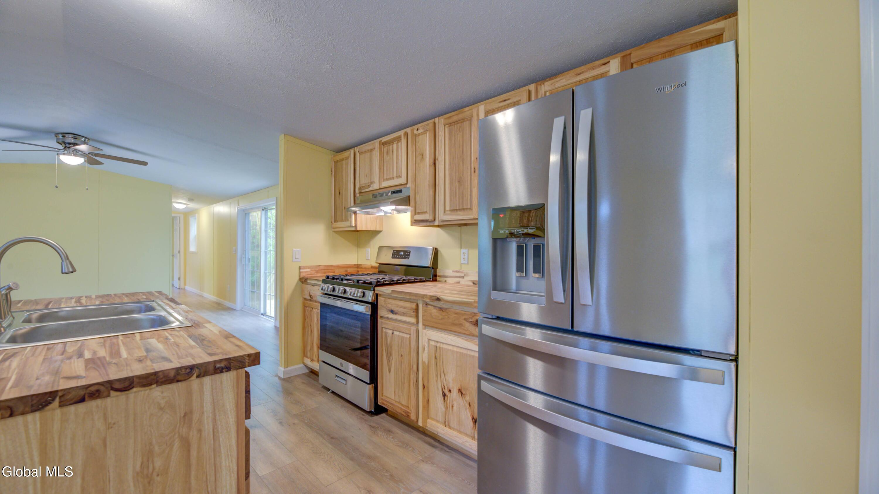 3159 State Highway 30 Gloversville NY 12078