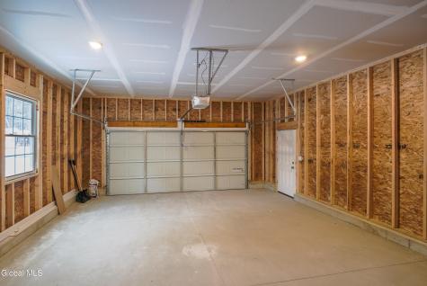 6 Wolfe Road Queensbury NY 12804