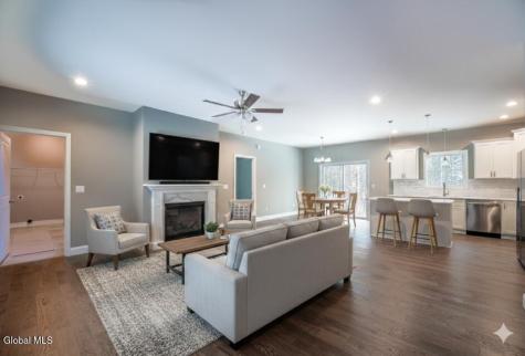 6 Wolfe Road Queensbury NY 12804