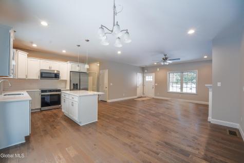 6 Wolfe Road Queensbury NY 12804