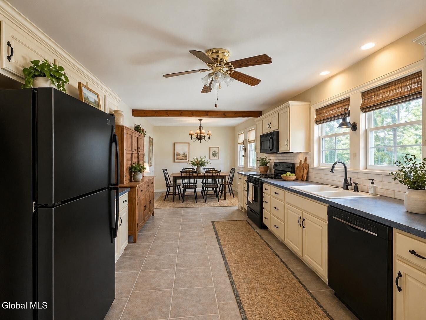 17 Barcelona Drive Clifton Park NY 12065