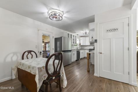 18 Miller Way Cropseyville NY 12052