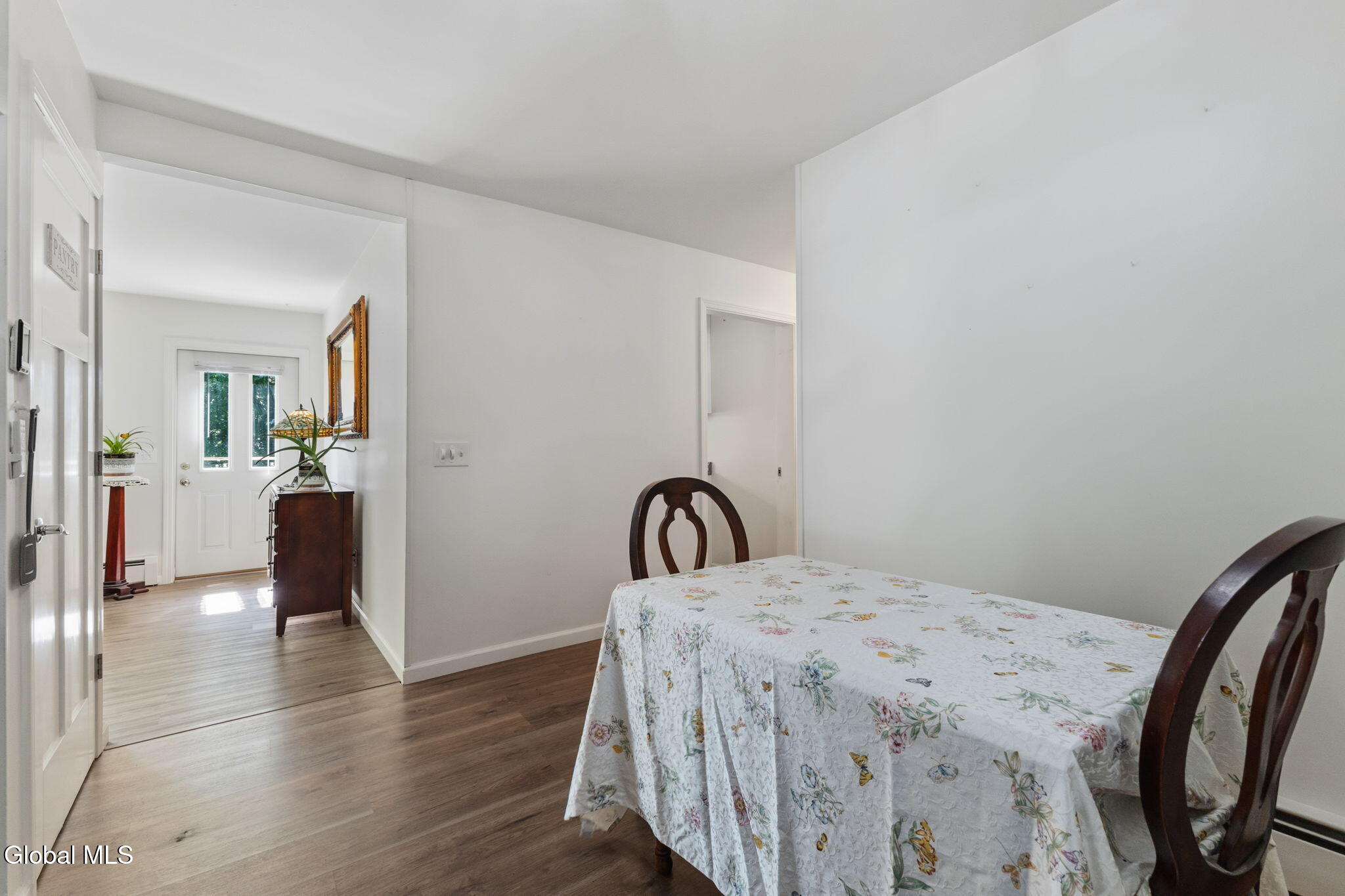 18 Miller Way Cropseyville NY 12052