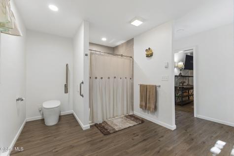 18 Miller Way Cropseyville NY 12052
