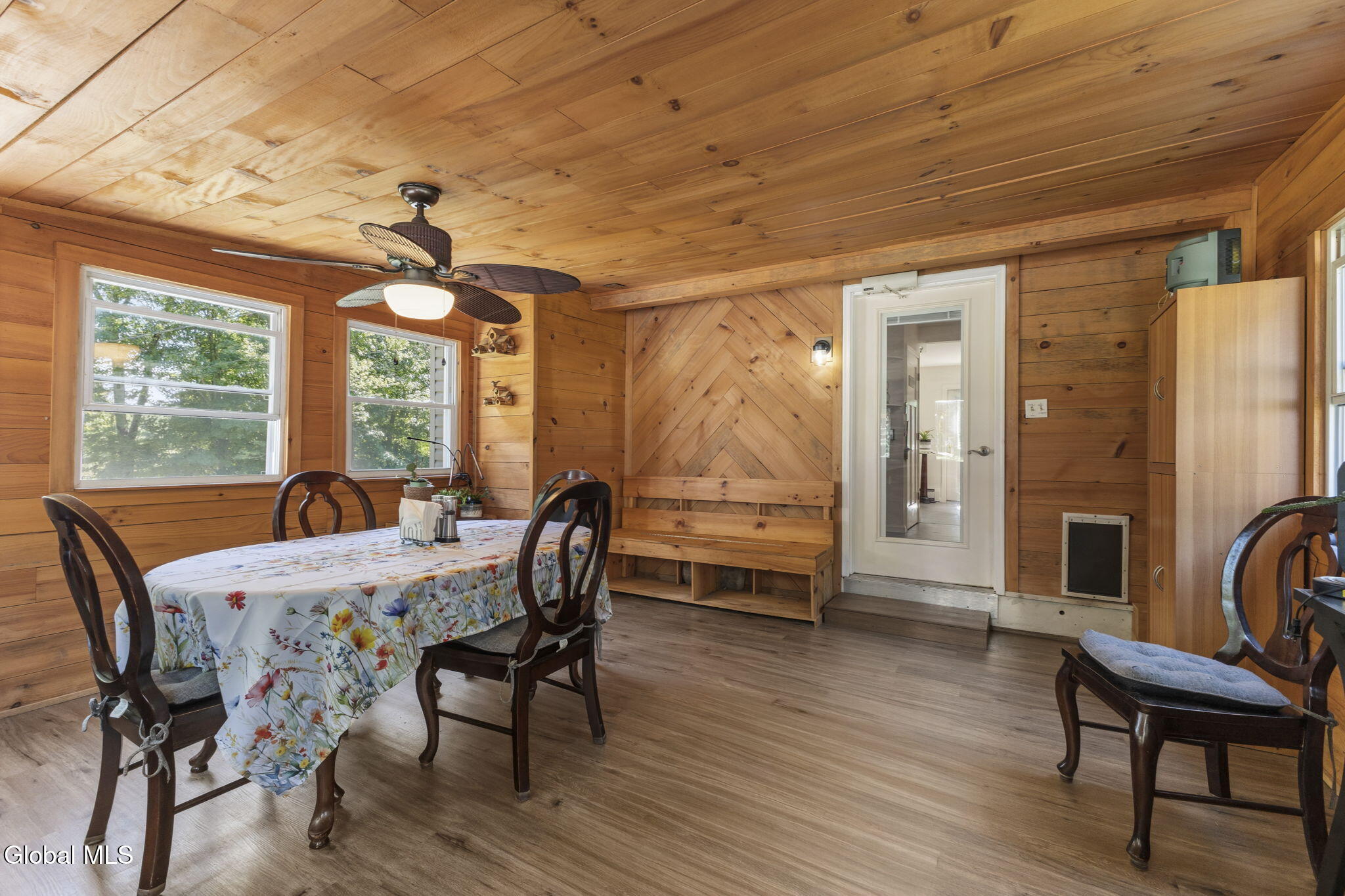 18 Miller Way Cropseyville NY 12052