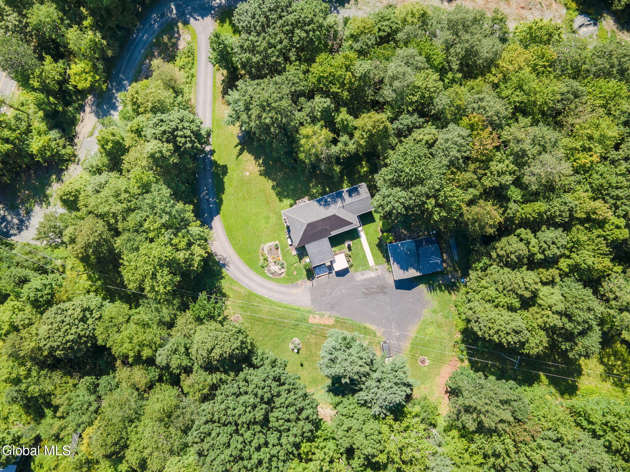 18 Miller Way Cropseyville NY 12052