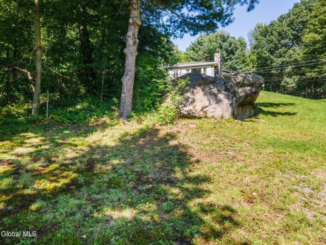18 Miller Way Cropseyville NY 12052