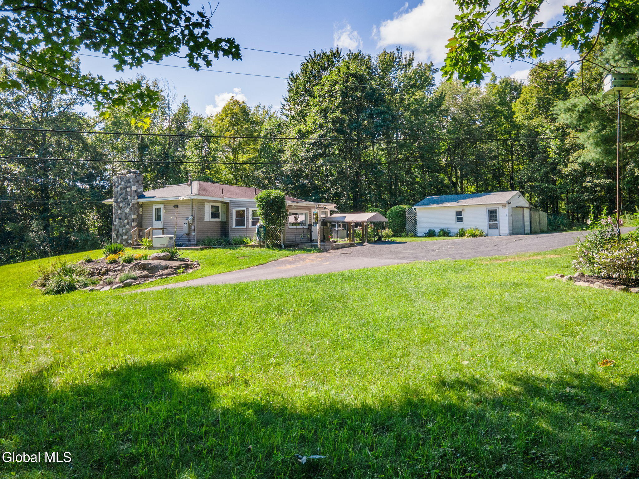 18 Miller Way Cropseyville NY 12052