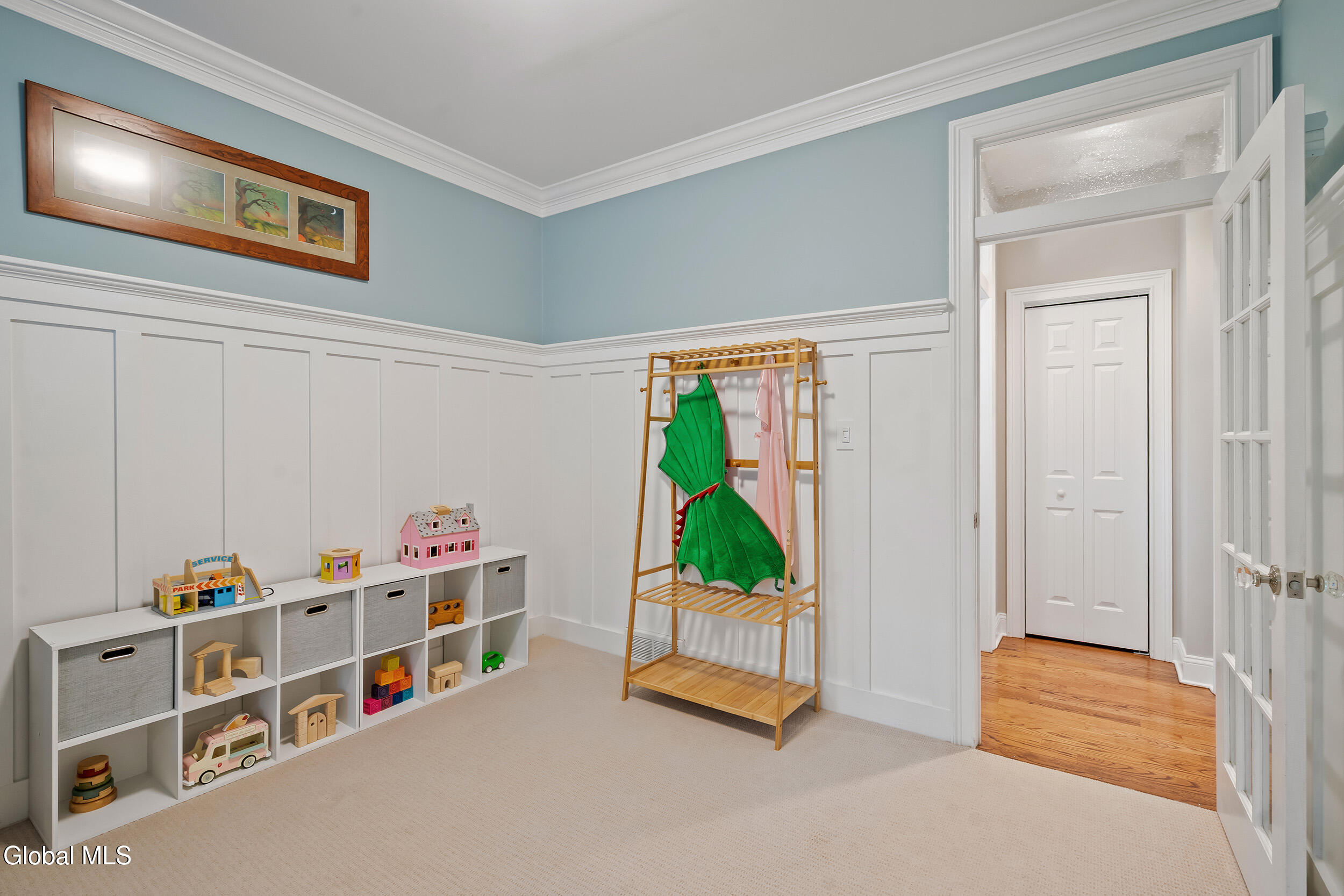 2 Stable Lane Saratoga Springs NY 12866