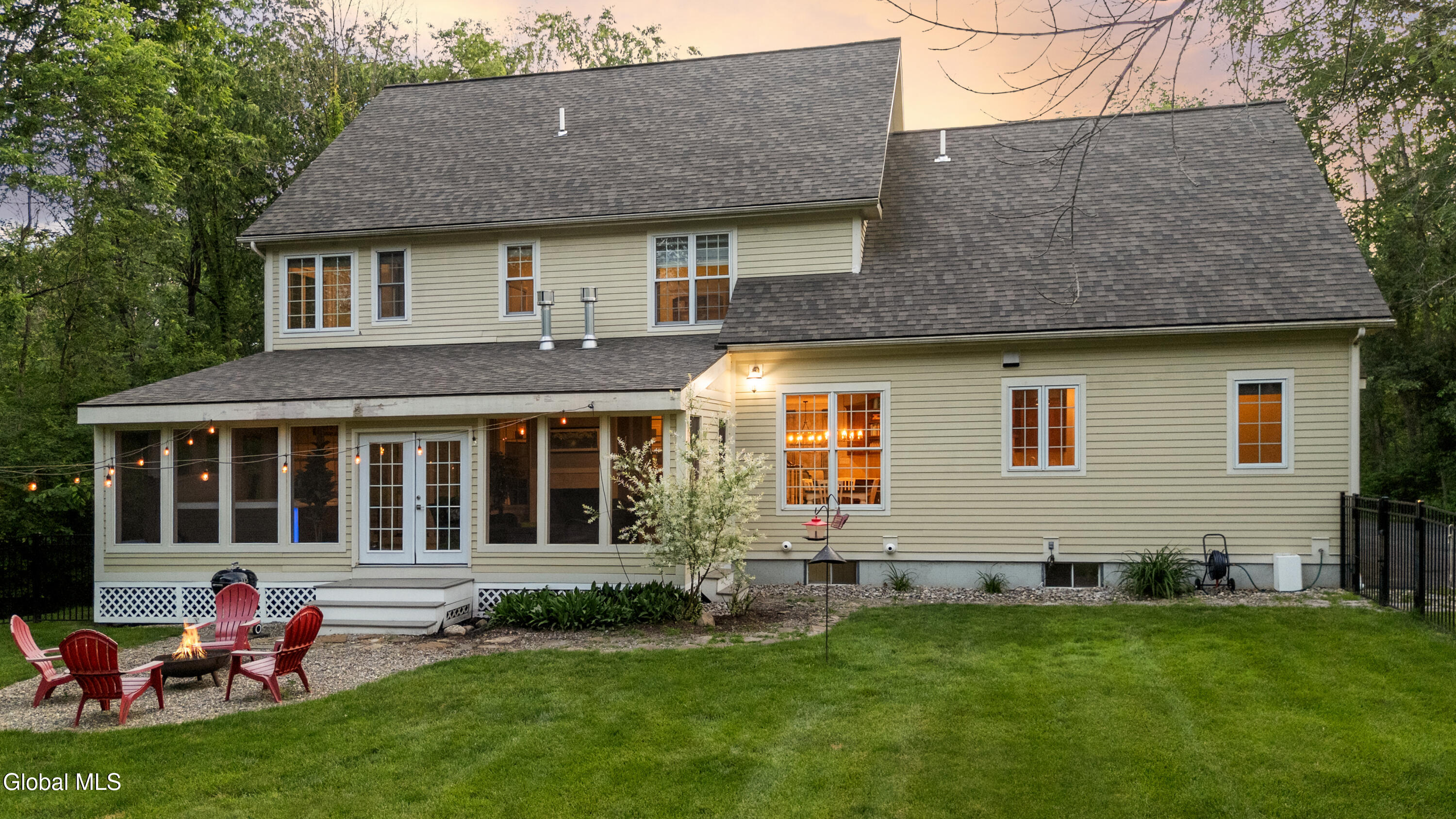 2 Stable Lane Saratoga Springs NY 12866