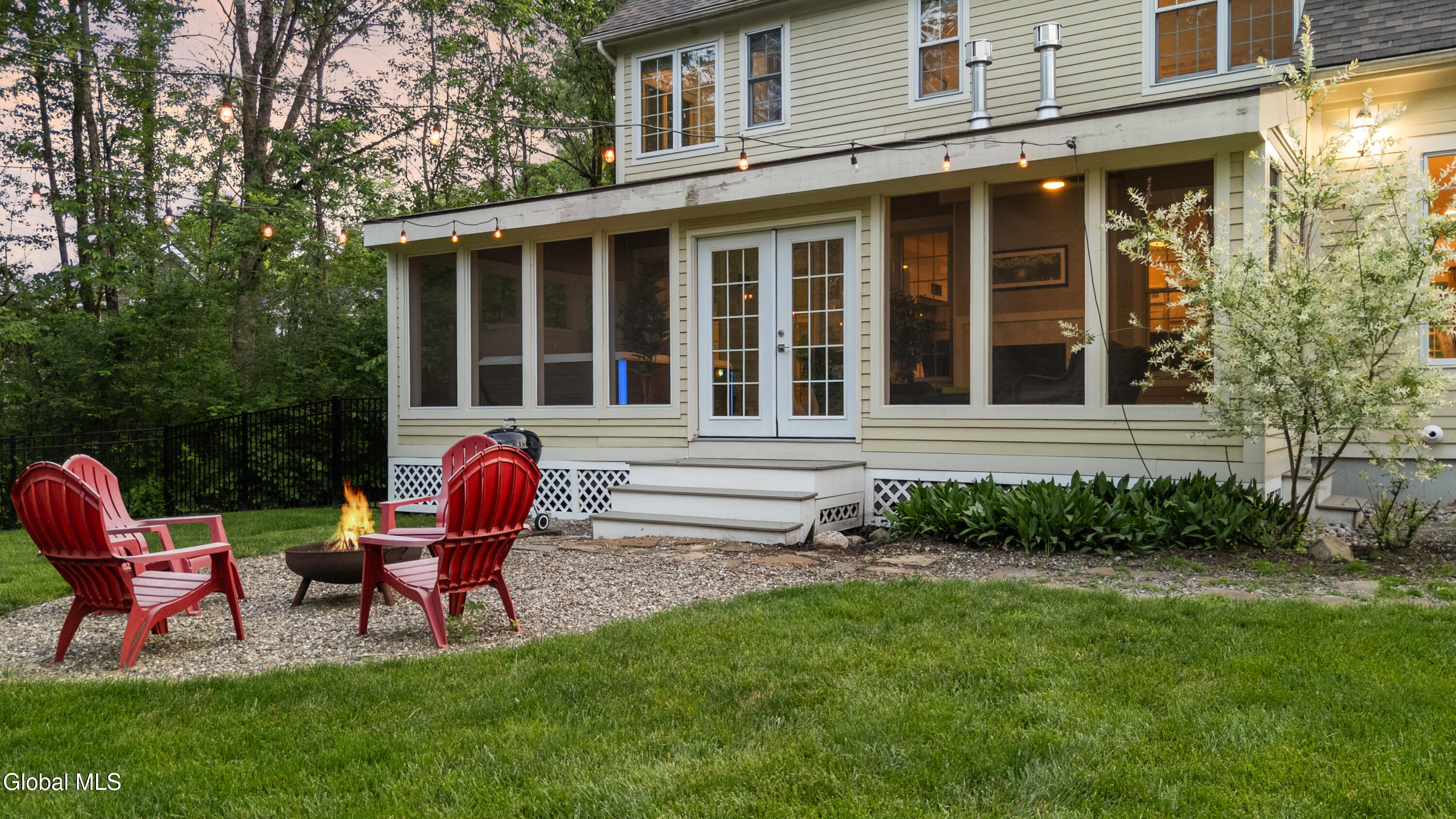 2 Stable Lane Saratoga Springs NY 12866