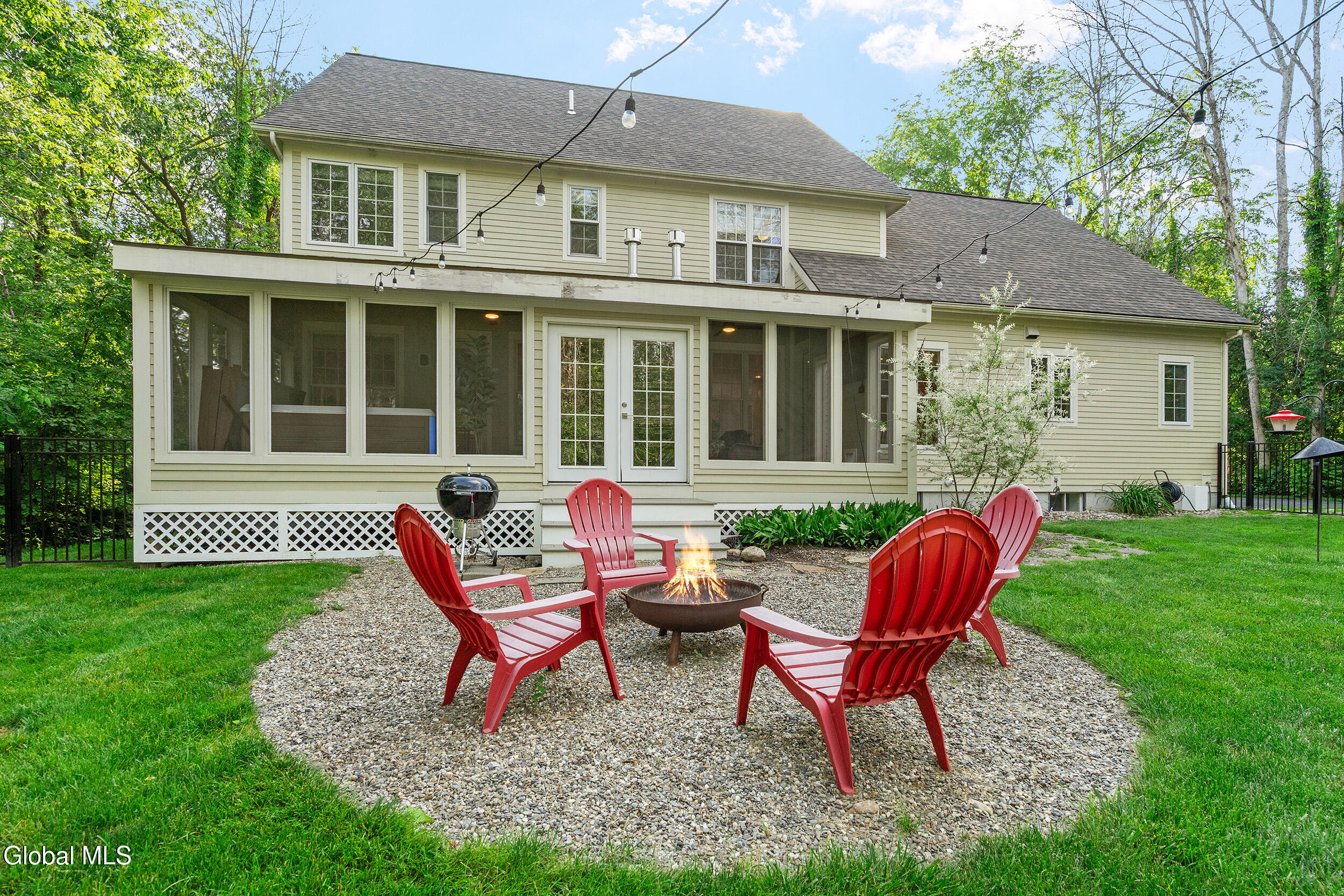2 Stable Lane Saratoga Springs NY 12866