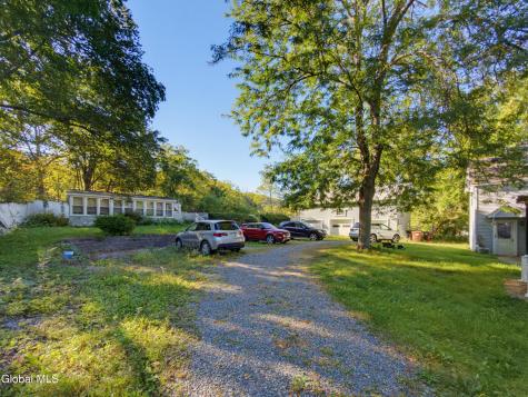 720 New Salem Road Voorheesville NY 12186