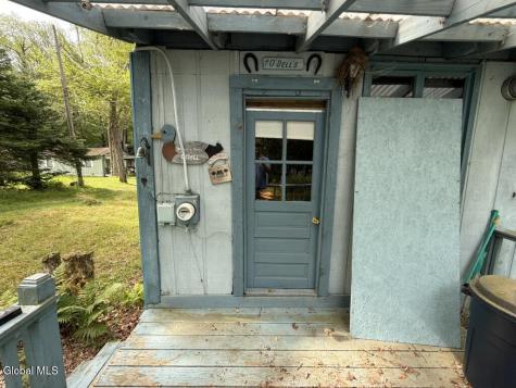 15 Pine Lane Petersburgh NY 12138