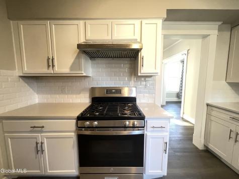 936 Livingston Avenue Schenectady NY 12309