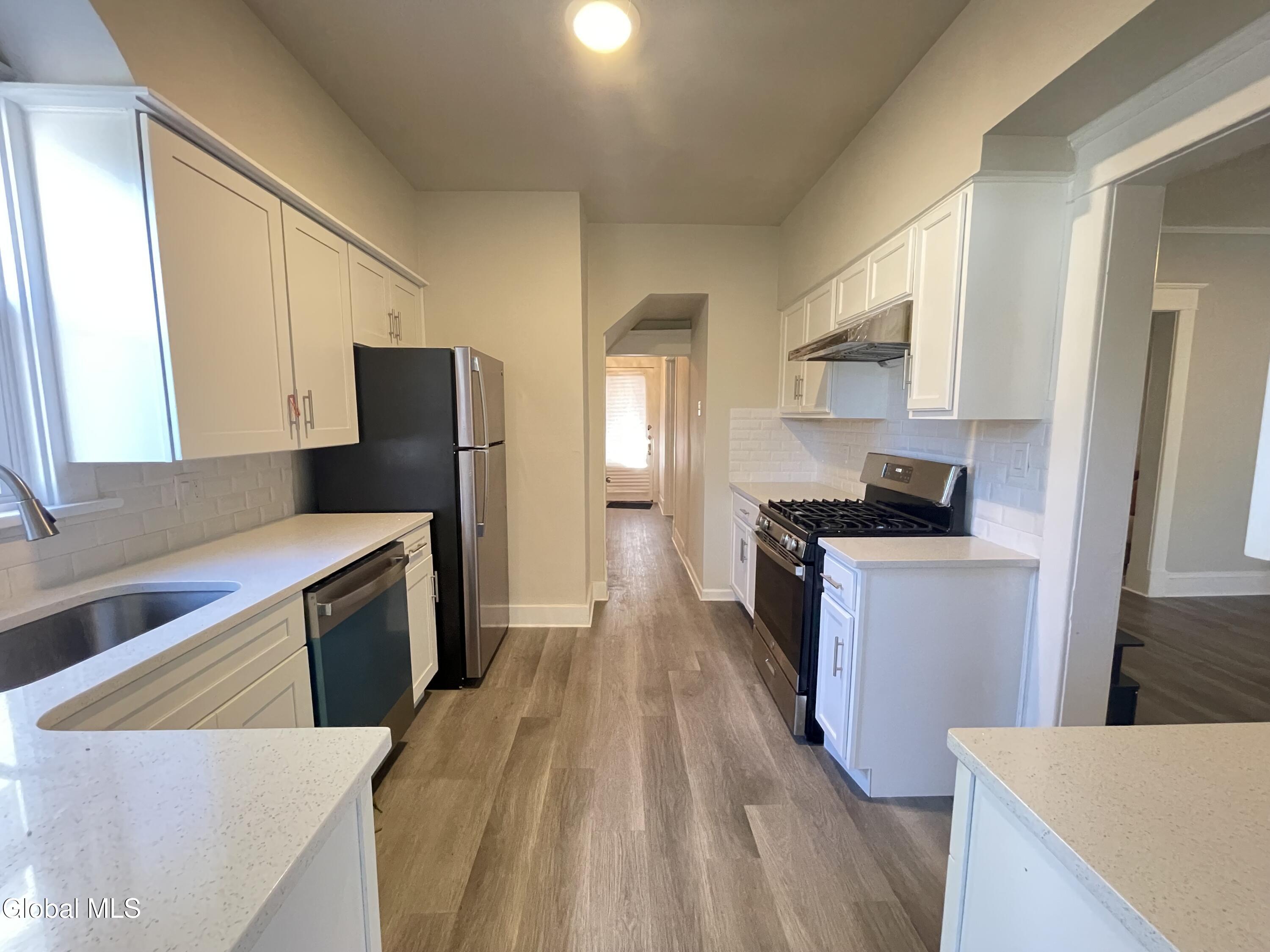 936 Livingston Avenue Schenectady NY 12309
