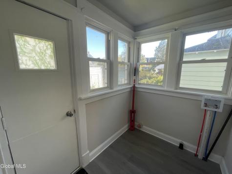 936 Livingston Avenue Schenectady NY 12309