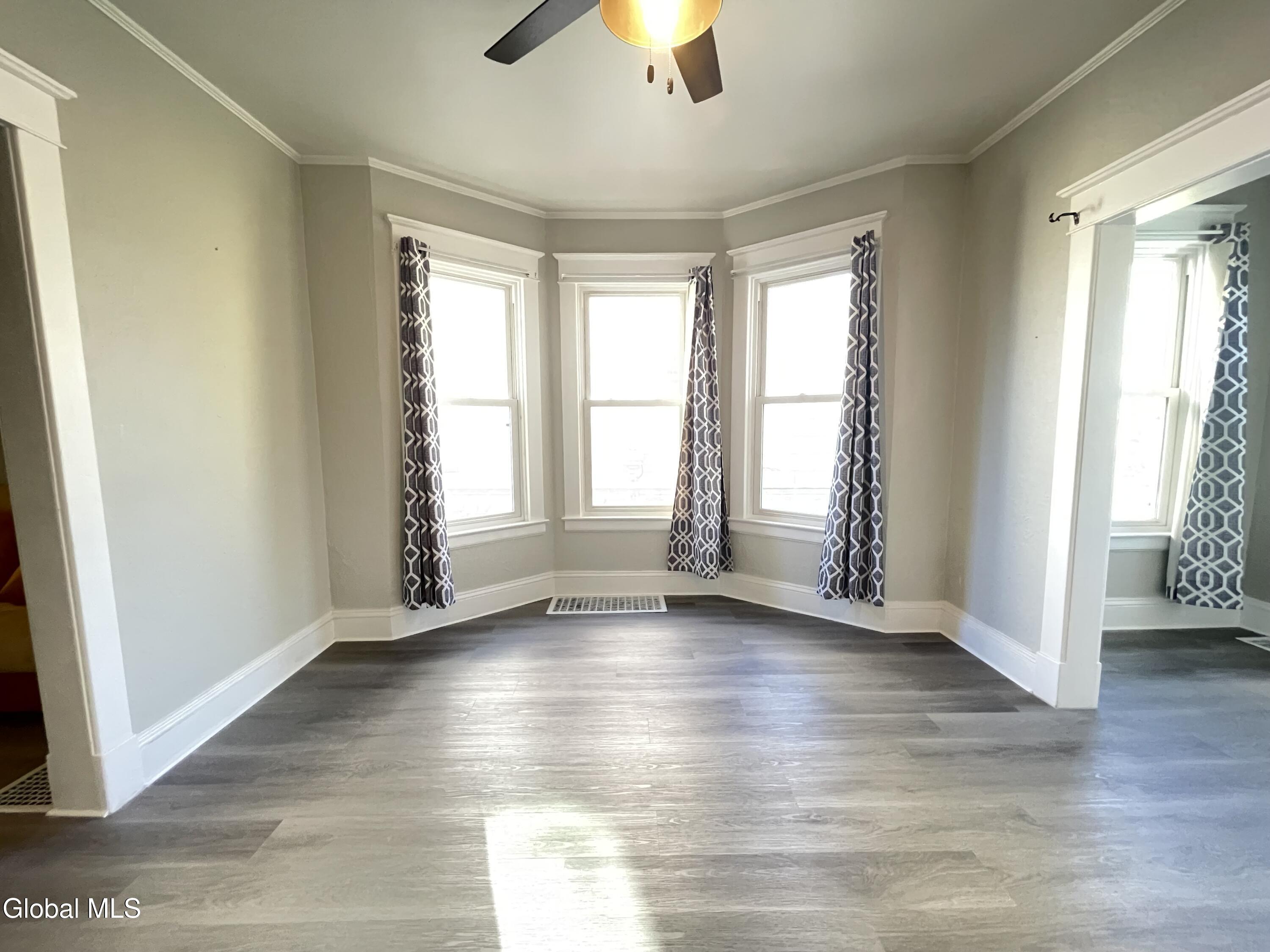936 Livingston Avenue Schenectady NY 12309