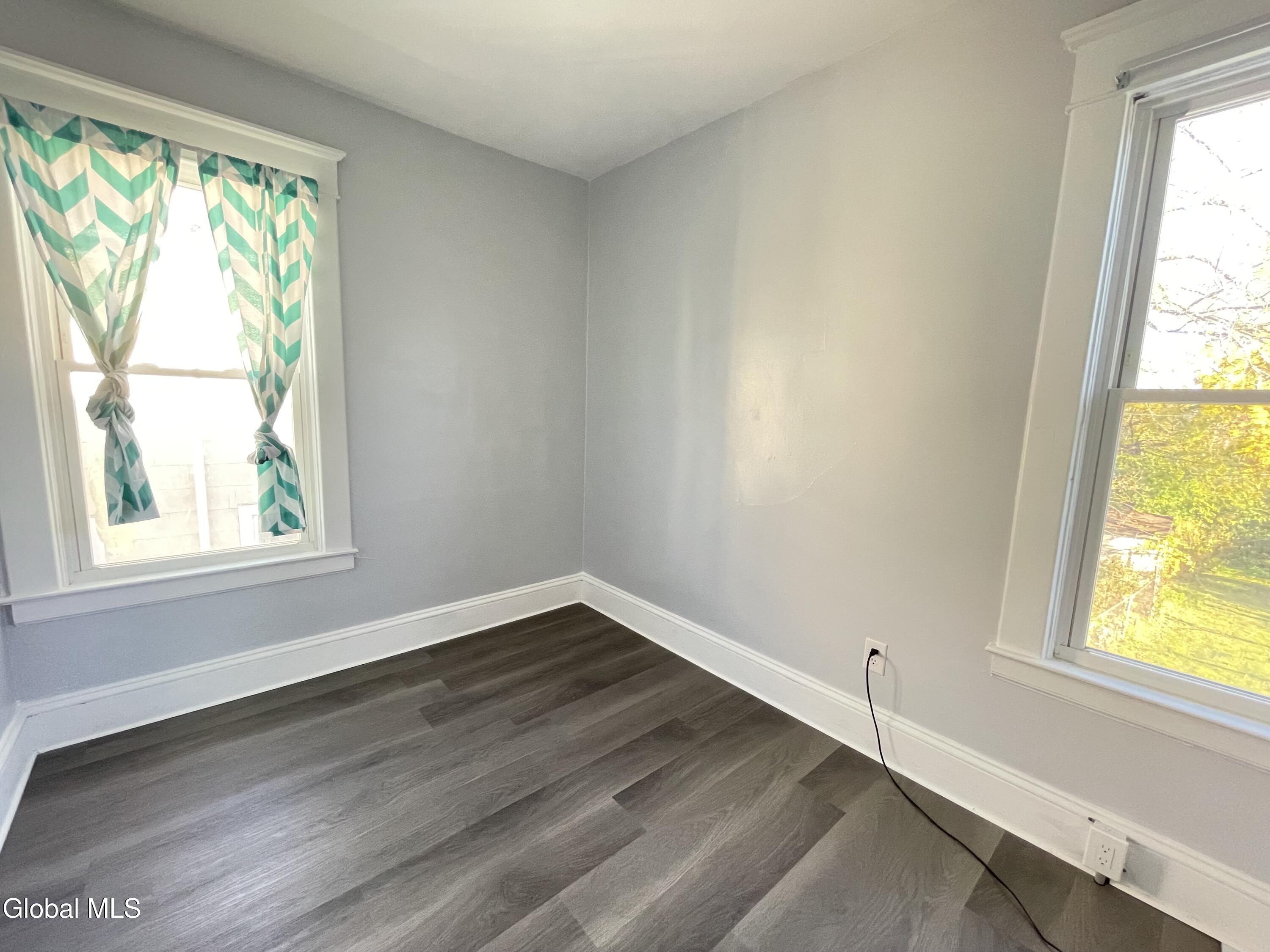 936 Livingston Avenue Schenectady NY 12309