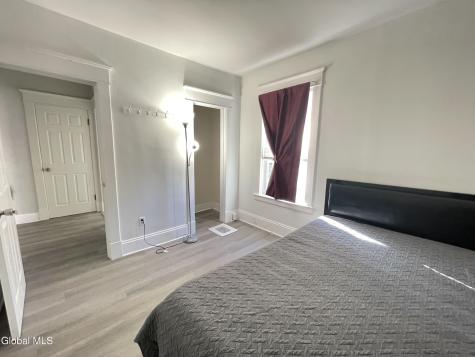 936 Livingston Avenue Schenectady NY 12309