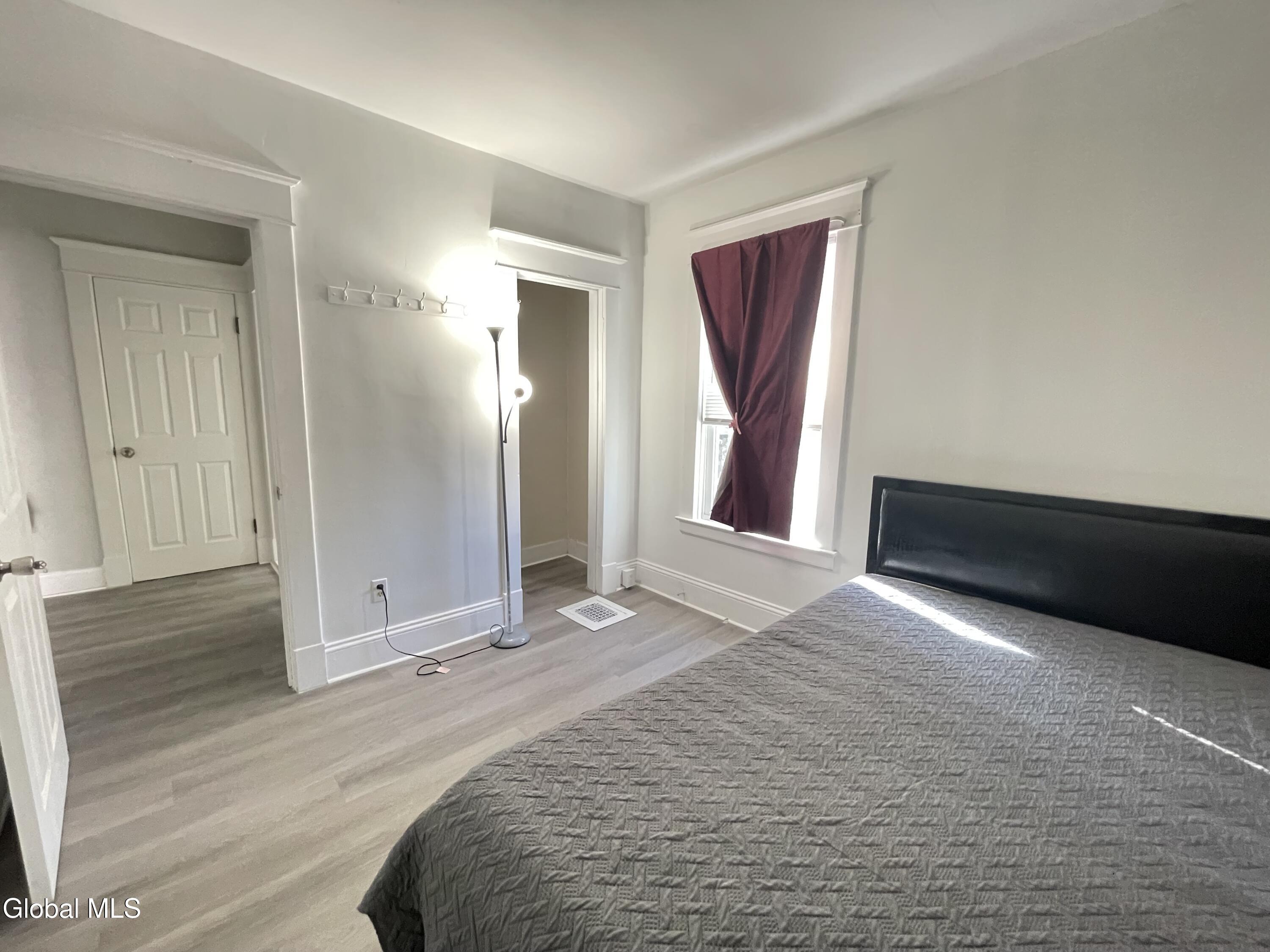 936 Livingston Avenue Schenectady NY 12309