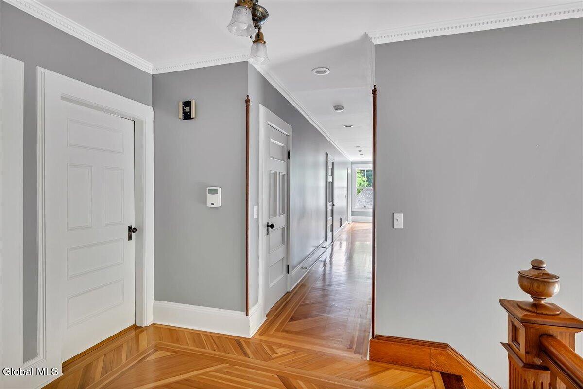 19 Marion Place Saratoga Springs NY 12866
