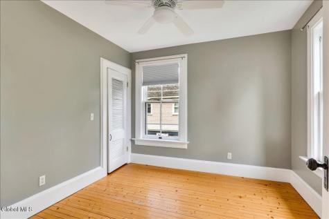 19 Marion Place Saratoga Springs NY 12866