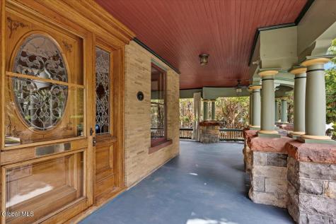 19 Marion Place Saratoga Springs NY 12866