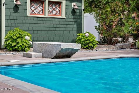 19 Marion Place Saratoga Springs NY 12866