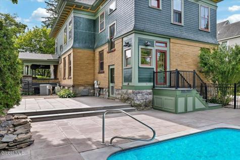 19 Marion Place Saratoga Springs NY 12866