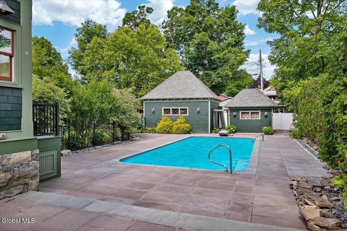 19 Marion Place Saratoga Springs NY 12866