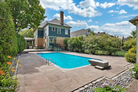 19 Marion Place Saratoga Springs NY 12866