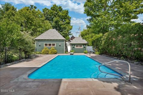 19 Marion Place Saratoga Springs NY 12866