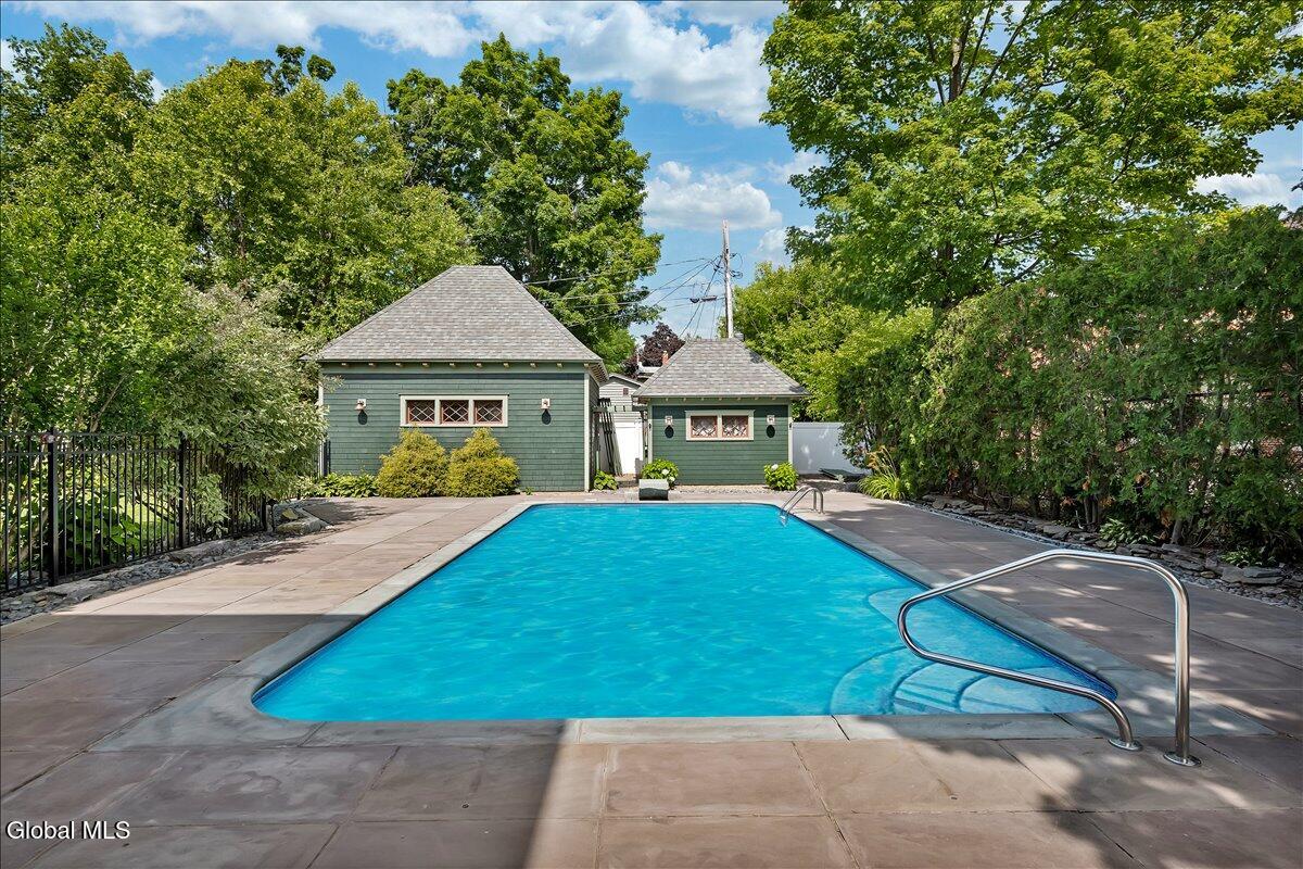 19 Marion Place Saratoga Springs NY 12866